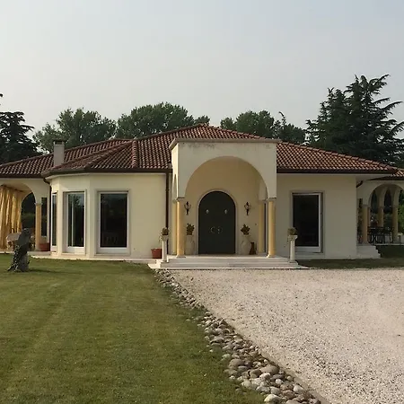 B&B La Casa Di Susy-Verona Bed & Breakfast Verona